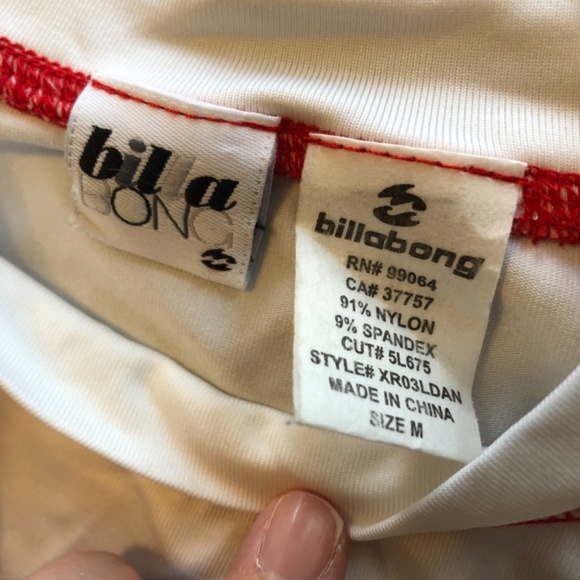 I <3 Hawaii Rash Guard - Picture 3 of 4